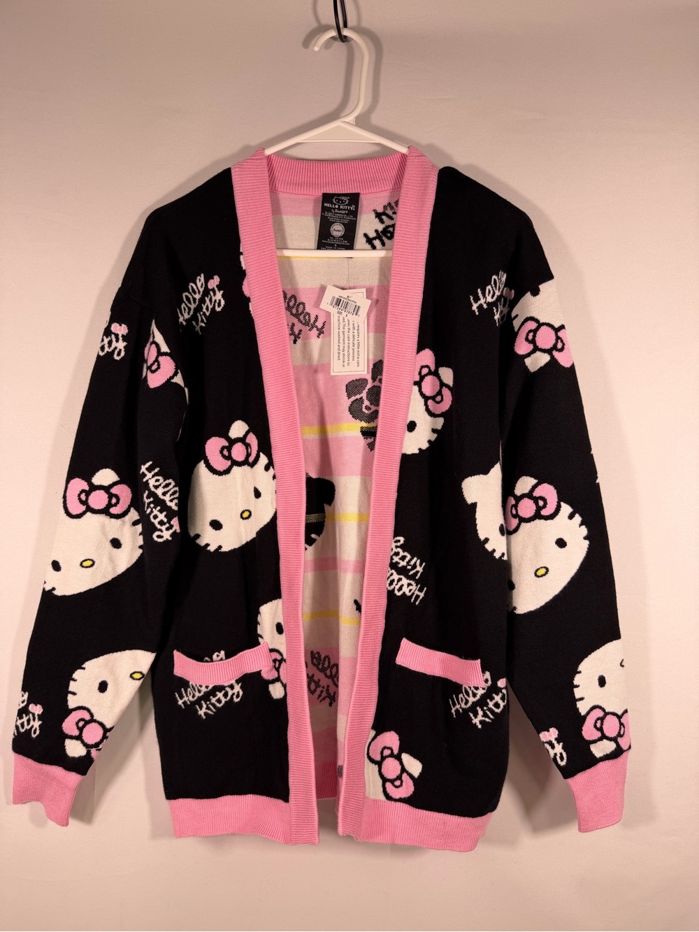 NWT Hello Kitty Sanrio Black Pink Oversized Graphic Cardigan Sweater Small